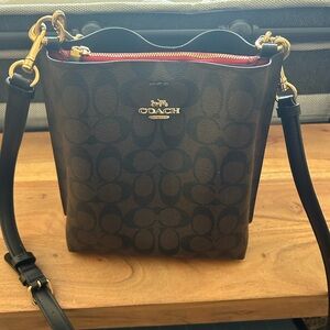 Coach bucket bag